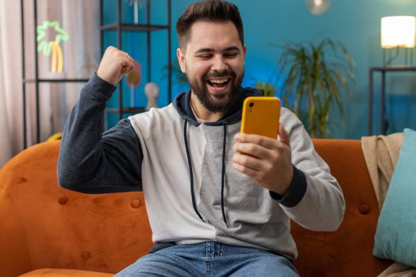 Câu Chuyện Thành Công